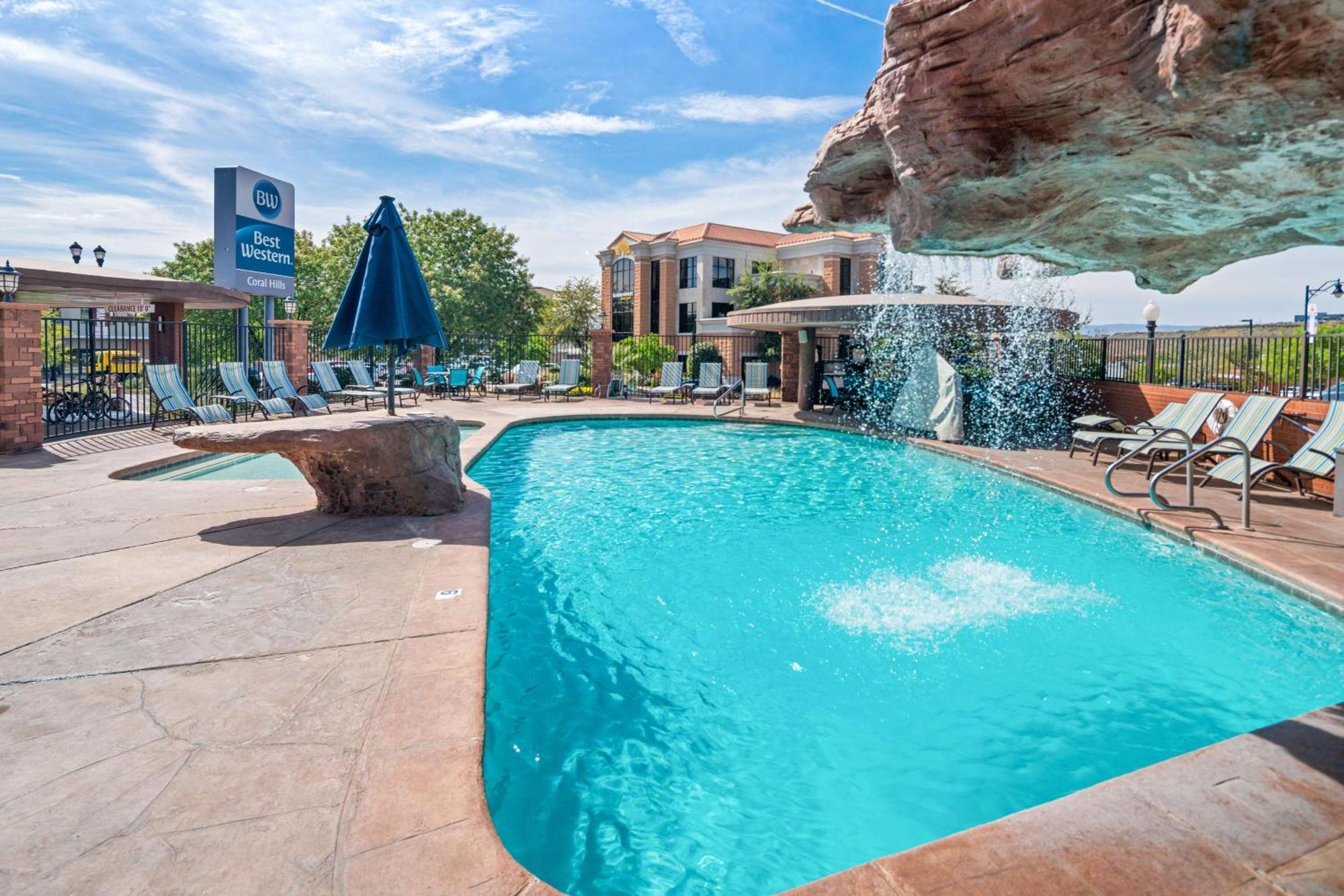 Best Western Coral Hills Сент-Джордж Экстерьер фото